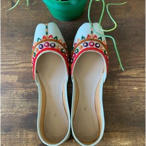 Brand new. Fancy shoes. Embroidered. Flats